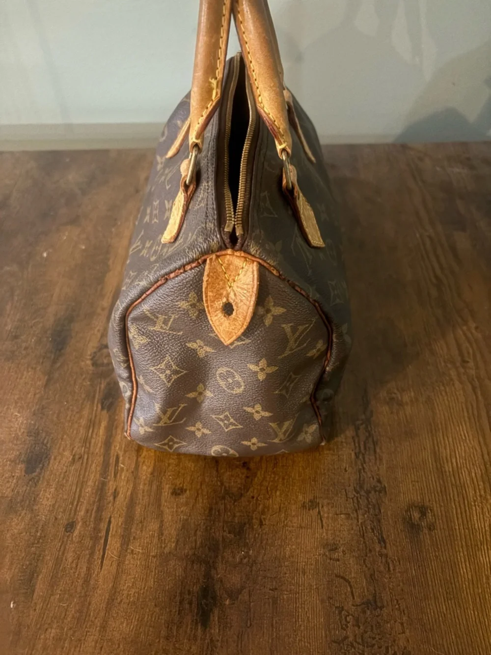 Louis Vuitton Brown Monogram Canvas Speedy 25 - Picture 3 of 8